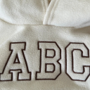 Unisex barnset med hoodie och fickor med text abc och byxor O-halsad bekväm varm outfit 3