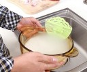 Ustensile en plastique pour égoutter 2