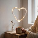 Vánoční Závěsné LED Světlo Srdíčko 17 x 13 cm Na Baterie AAA S Přísavkou Svítící Srdce Teplé Bílé Na Okno Dveře i Na Valentýna 2