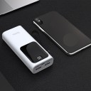 Varavirtalähde 10000 mAh näytöllä 3