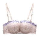 Vatteret bh med blonder J2772 9