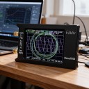Vektoranalysator Nano VNA-H4 V4.3 10 kHz–1,5 GHz, 4" pekskärm, batteri 1950 mAh, svart, antennanalysator och tuner 4