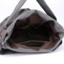 Veľká dámska taška cez rameno z polyesteru Horné ucho Dlhý popruh s karabinami Hnedé aplikácie Rozmery 48 x 38 x 13 cm 10