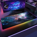 Velká herní podložka pod myš a klávesnici s LED osvětlením 300 x 700 x 4 mm motiv galaxie a skály modrá fialová růžová 2