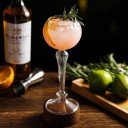 Verre à cocktail sur pied décoratif hauteur 22,7 cm en verre transparent 300 ml élégant verre pour servir des cocktails 4