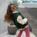 Veste college femme verte avec manches crème en simili cuir inscription marquante en relief col et poches latérales polyester et coton 5