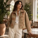 Veste courte pour femme à motif avec fermeture éclair, col et bandes décoratives avec boucles sur les manches, coupe ample, taille 9