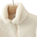 Veste d'hiver en polyester pour femmes Veste en peluche chaude avec col montant Fermeture éclair Tissu doux et chaud Vêtements d'hiver confortables 5