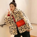 Veste d'hiver pour femmes en fausse fourrure P2258 1