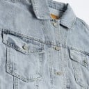 Veste en denim pour femmes à coupe oversize Épaules tombantes Aspect délavé Deux poches poitrine à rabat Fermeture à boutons Coton 5