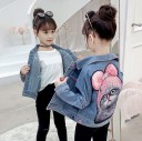 Veste en jean pour fille avec un chat 1
