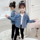 Veste en jean pour fille avec un chat 2
