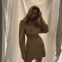 Veste et jupe pour femmes 3