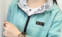 Veste pour femme réversible avec capuche pour le printemps et l'automne Côté uni et imprimé de bande dessinée Fermeture éclair Polyester 7