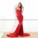 Vestido de baile sem alças 1