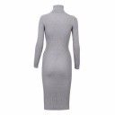 Vestido de malha com gola alta 2