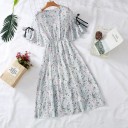 Vestido de mujer con estampado de lirios 3
