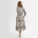 Vestido feminino com padrão de cobra 3