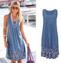 Vestido floral de mujer 7