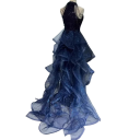 Vestido longo elegante feminino com brilho, lantejoulas e volantes de tule nas laterais, adequado para baile, casamento e eventos sociais noturnos 3