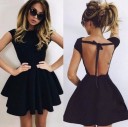 Vestido mini com saia ampla 1