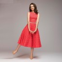 Vestido vintage de mujer con lunares 2
