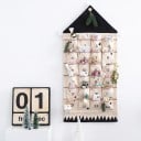 Vianočný adventný kalendár Závesný s 24 kapsami Tvar domečku 48,5 x 119 cm Bavlnená látka Látkový kalendár na drobné dary Dekorácia na stenu 6