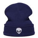 Vinterhue med alienprint 13