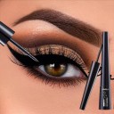 Voděodolná tekutá oční linka v černé barvě 10 cm s tenkým štětcem dlouhotrvající a nesmazatelná pro výrazný a precizní make-up očí 4