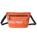 Vodotesný suchý vak 5l 26x20x11 cm TPU a PVC Prací cestovná kabelka IPX4 na rafting kajak trekking plávanie lodičky a vodné športy 5