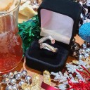 Vrouwen knuffel ring 1
