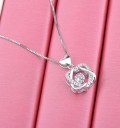 Vrouwenhart ketting 2