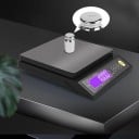 Waga kuchenna cyfrowa do 5 kg Stalowa powierzchnia ważąca Wyświetlacz LCD Zasilanie USB oraz 3× baterie AAA 4