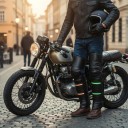 Wärmeschutz für Knie auf dem Motorrad 1 Paar PU-Leder mit Kunstwolle Knie- und Schienbeinschoner Klettverschluss und Schnallen Schwarz Für den Winter 8
