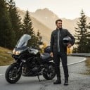 Wasserdichte Motorradjacke mit Kapuze Unisex Stehkragen und verstellbare Manschetten Material PU und TPU Schwarz mit weißen Streifen Regenjacke 6