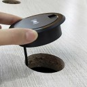 Wbudowana bezprzewodowa ładowarka do stołu Okrągłe wykonanie z portem USB na górnej powierzchni Montaż w otworze w blacie Kabel 1,2 m z końcówką 2