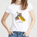 Weißes Damen-T-Shirt mit Blumendruck 4