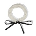 Wielowarstwowy perłowy choker 36 cm z czarną kokardą, eleganckie zapięcie 1