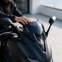 Windschutzscheibe für Yamaha TMAX 560 Direkter Ersatz ohne Anpassungen 30 x 30 x 10 cm Robustes ABS-Kunststoff Für Maxi-Scooter 2