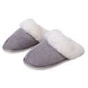 Winter geïsoleerde platte bontpantoffels voor dames. Warme pantoffels voor dames met zachte binnenzool. Comfortabele antislipschoenen voor de winter. 2