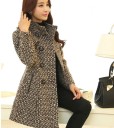 Women's Knitted Coat J1218 3