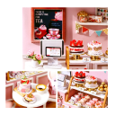 Ξύλινο σπιτάκι για κούκλες 11,5 x 9 x 9 εκ. DIY κατασκευή με έπιπλα και κάλυμμα 3D παζλ Μινιατούρα Χειροποίητο μοντέλο Δώρο 2