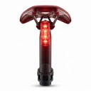 Zadné svetlo na bicykel RAVEMEN TR250 250 lm Brzdový senzor Automatické zapínanie Nabíjanie USB-C 3,6 x 2,5 x 5,7 cm Plast Červené S držiakom 3