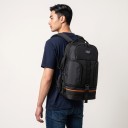 Zaino fotografico ad alta capacità per reflex digitale con scomparto per laptop e treppiede, 20 × 27 × 45 cm, nylon impermeabile, arancione 2