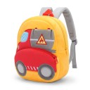 Zaino giallo per bambini 26 x 24 x 10 cm con motivo di un camion cisterna rosso e una cisterna grigia con due tasche con zip e spallacci grigi 4