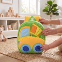 Zaino verde per bambini 26 x 24 x 10 cm con motivo di un'auto della spazzatura gialla e ruote blu, con due tasche con zip e spallacci gialli 4