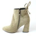 Zamszowe buty damskie na obcasie J3229 6