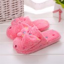 Zapatillas de mujer con lunares y lazo 14