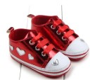 Zapatillas de niña con corazón 3