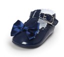 Zapatillas de piel charol para niña 16